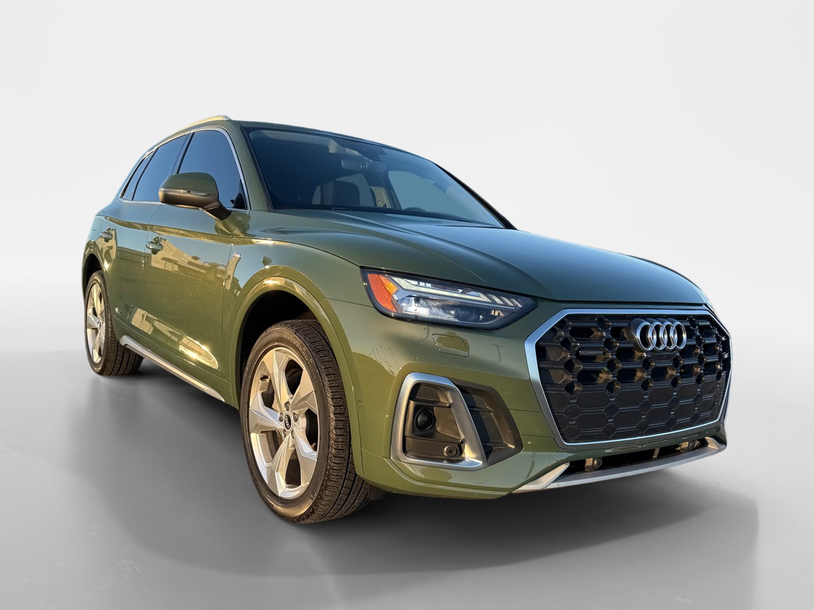 Used 2022 Audi Q5 2.0T Prestige w/ Prestige Package AWD/4WD image 9