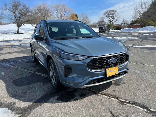 Certified 2023 Ford Escape ST-Line w/ Tech Pack #1 image 11