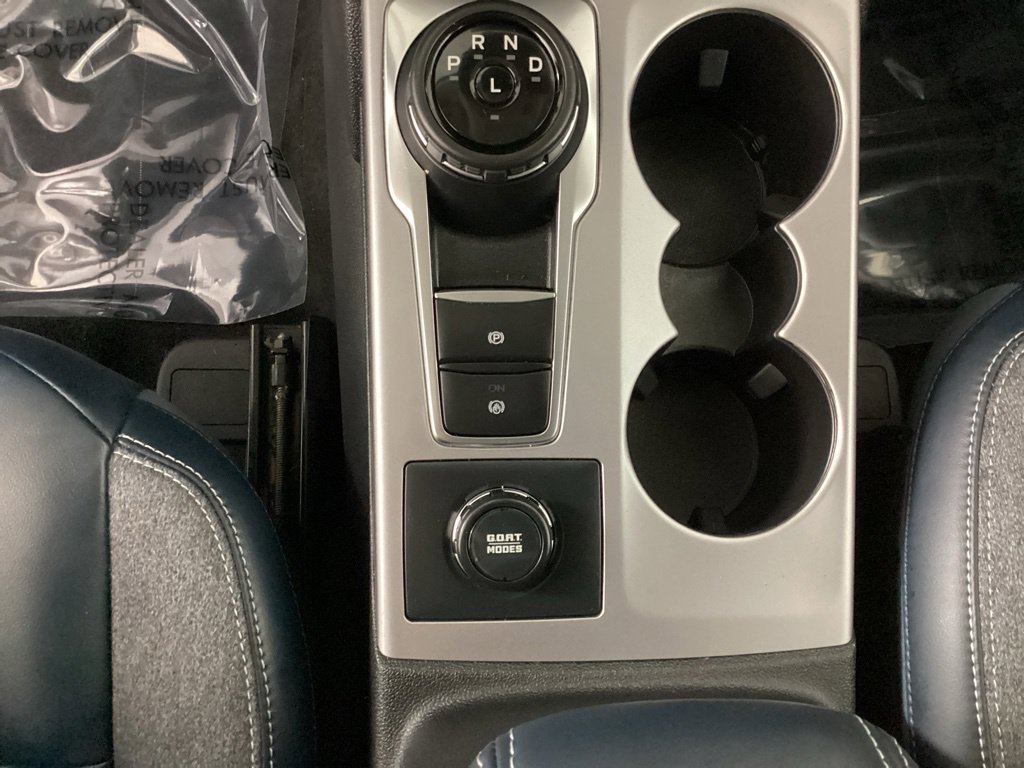 Certified 2024 Ford Bronco Sport Outer Banks w/ Tech Package AWD/4WD image 21