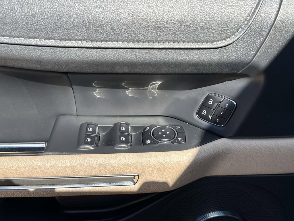 Certified 2024 Ford Expedition Max XLT image 23