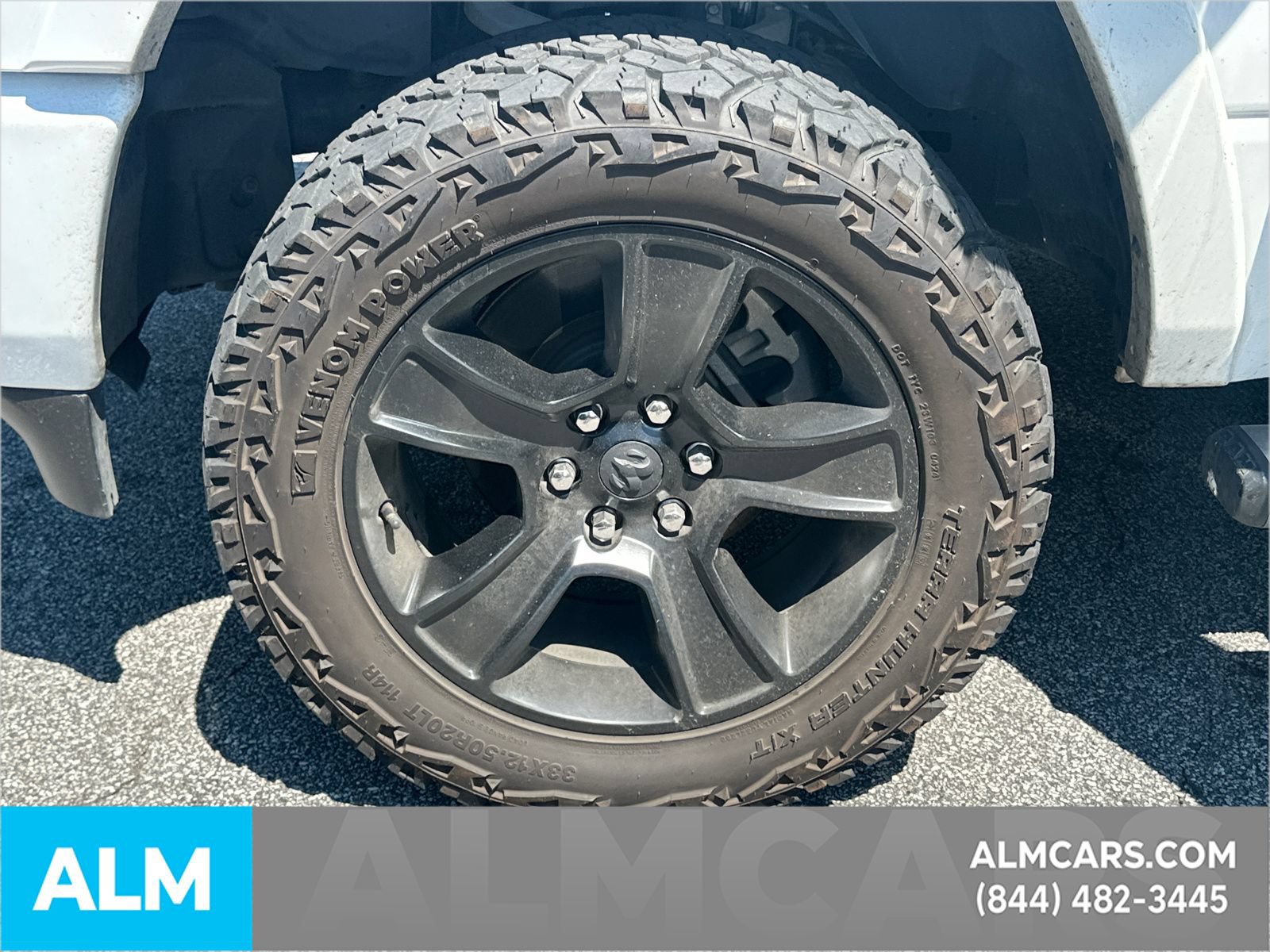 Used 2022 RAM 1500 Laramie w/ Sport Appearance Package AWD/4WD image 12