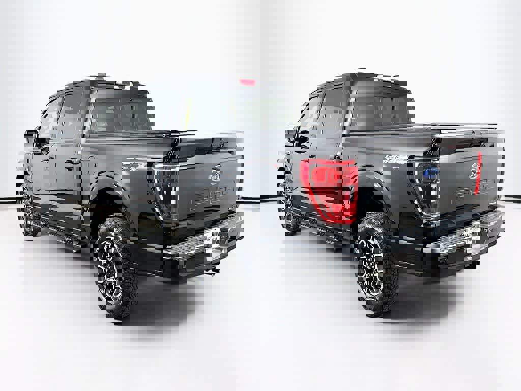 Certified 2022 Ford F150 XLT w/ Equipment Group 302A High image 3