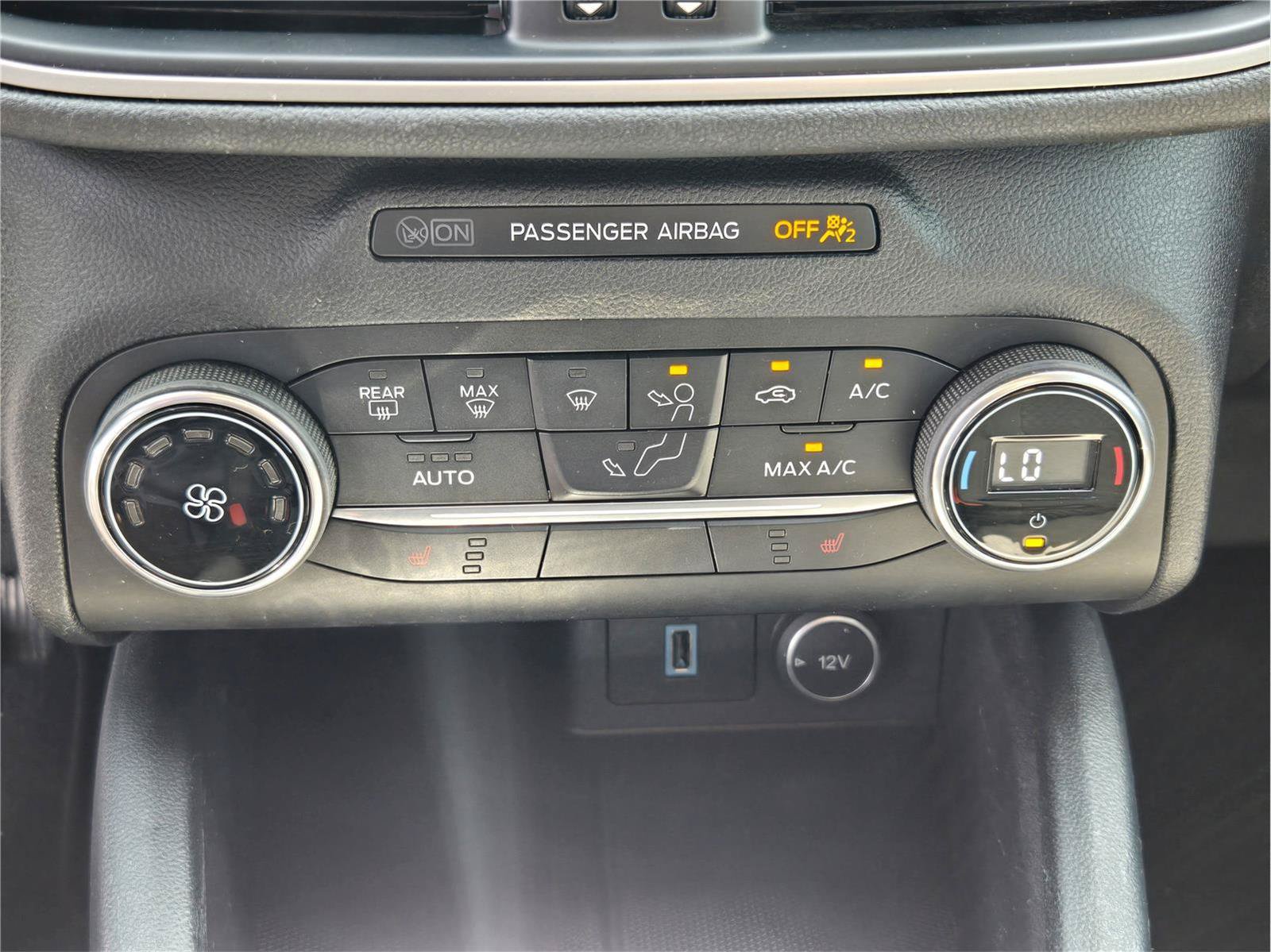 Certified 2020 Ford Escape SE FWD image 17