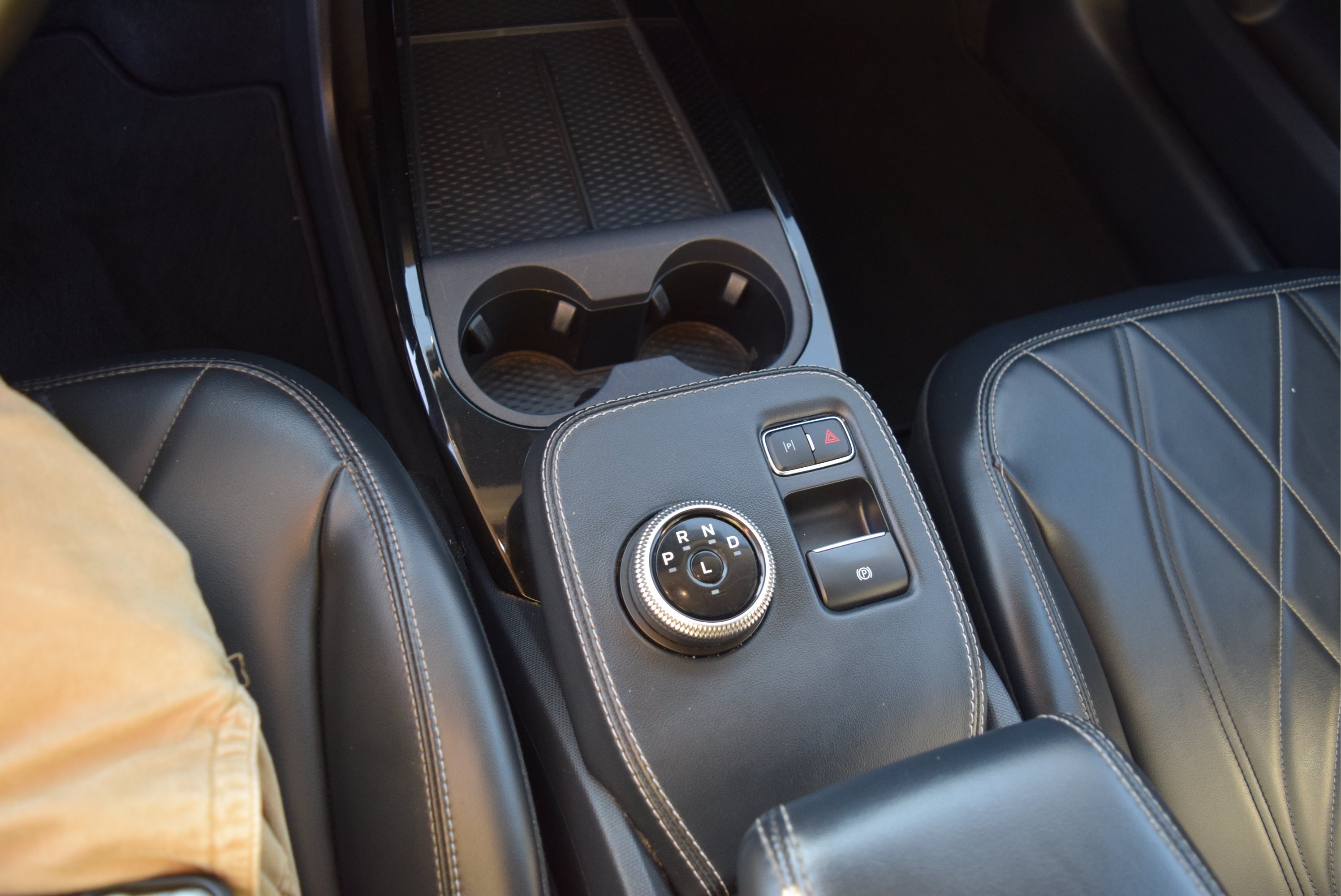Certified 2022 Ford Mustang Mach-E Select AWD/4WD image 14
