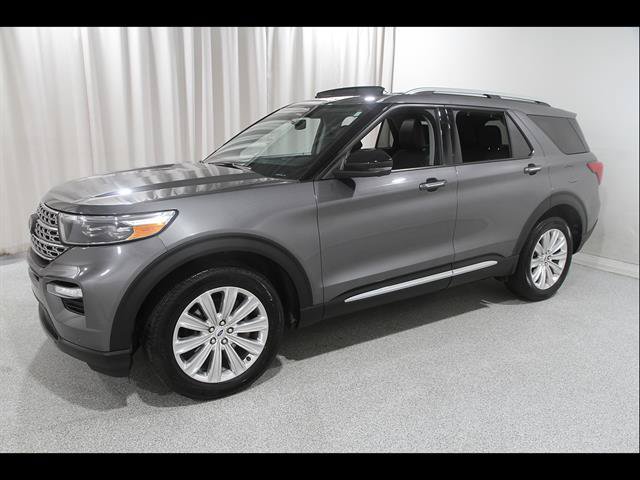 Certified 2023 Ford Explorer Limited w/ Equipment Group 301A AWD/4WD image 3