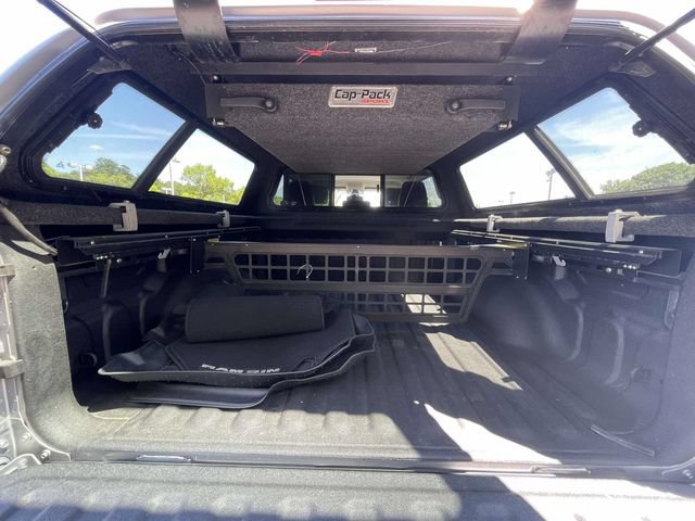 Used 2019 RAM 1500 Laramie AWD/4WD image 35