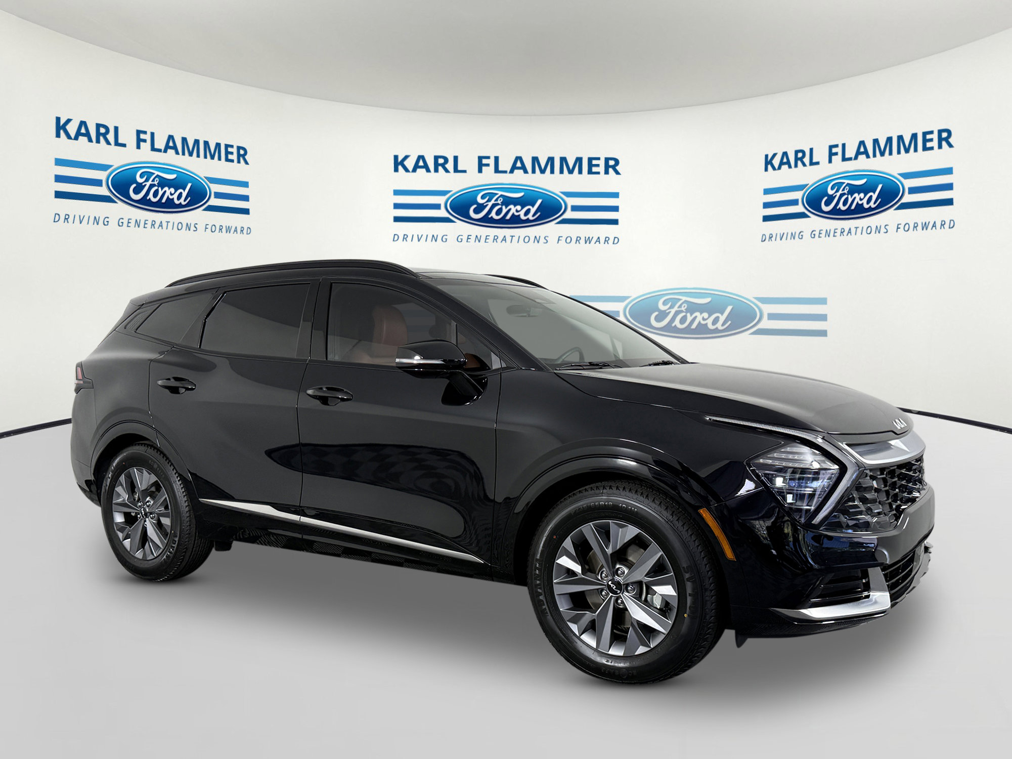 Used 2025 Kia Sportage SX