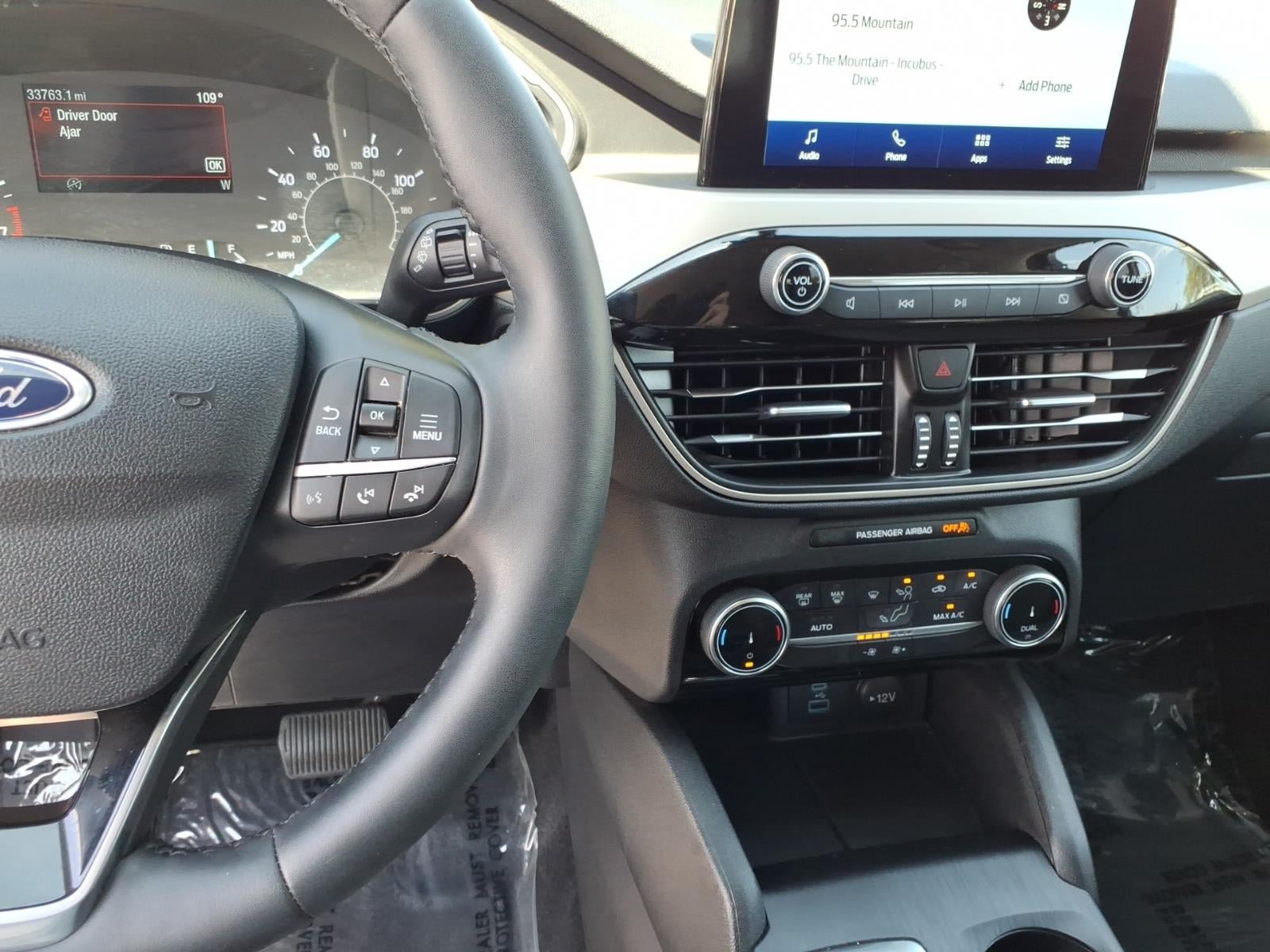 Certified 2022 Ford Escape SE w/ SE Sport Appearance Package FWD image 29