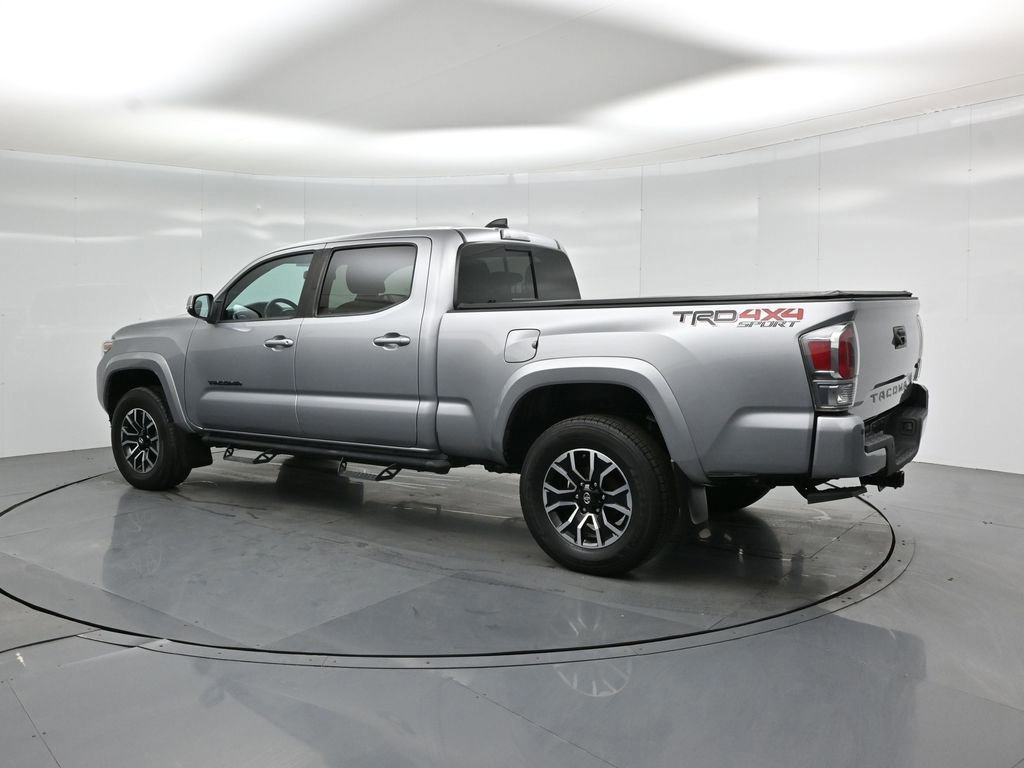 Used 2021 Toyota Tacoma TRD Sport w/ Technology Package image 18