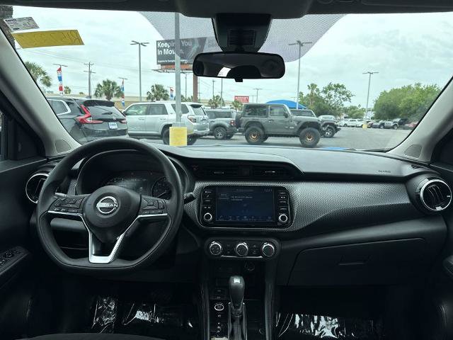 Used 2024 Nissan Kicks SV FWD image 16