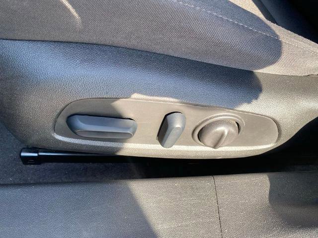 Used 2024 Chevrolet Malibu LT image 14