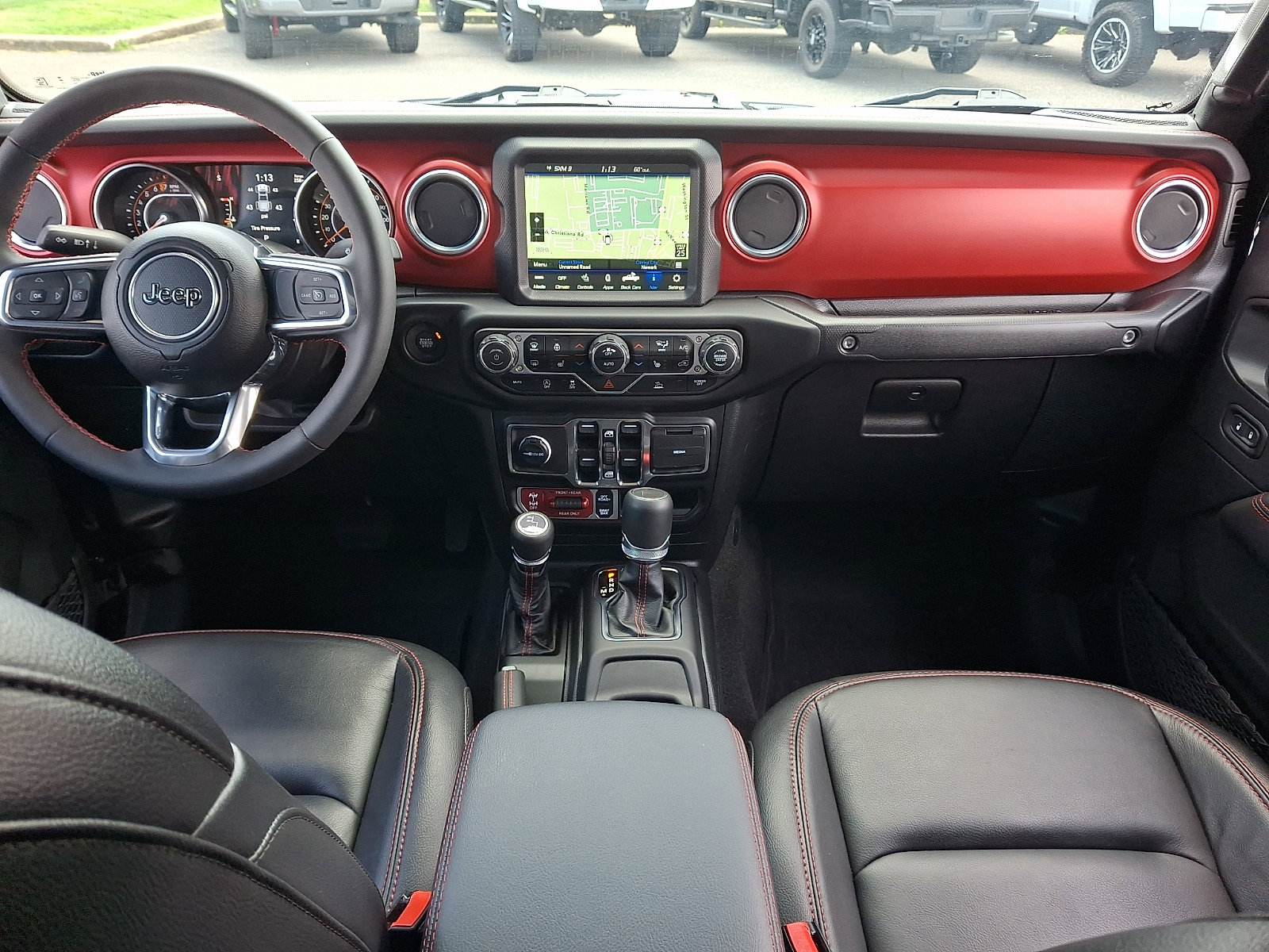 Used 2023 Jeep Gladiator Rubicon w/ LED Lighting Group AWD/4WD image 15