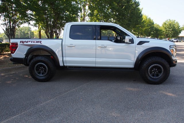 Certified 2025 Ford F150 Raptor AWD/4WD image 9