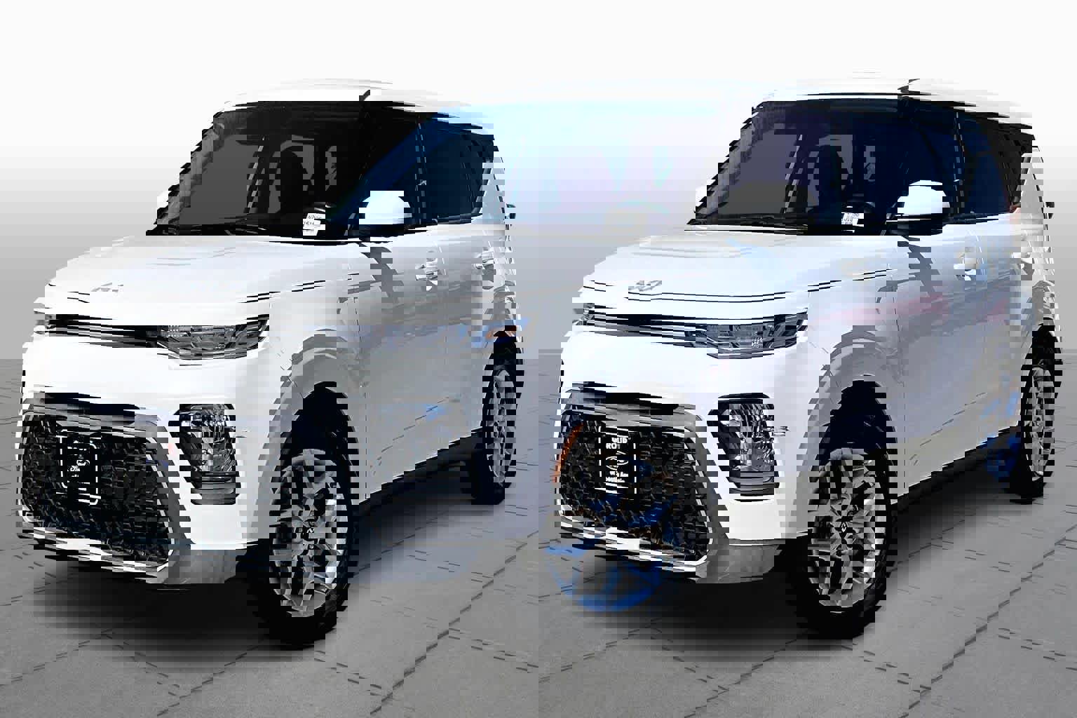 Used 2022 Kia Soul LX w/ Technology Package image 6