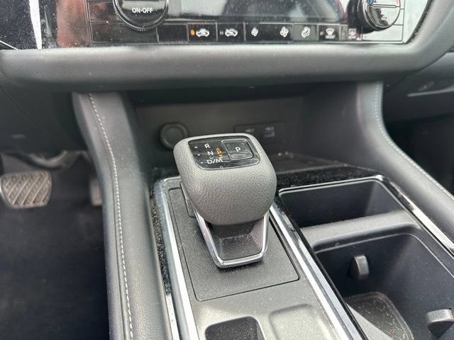 Used 2023 Nissan Pathfinder SL w/ SL Premium Package AWD/4WD image 23