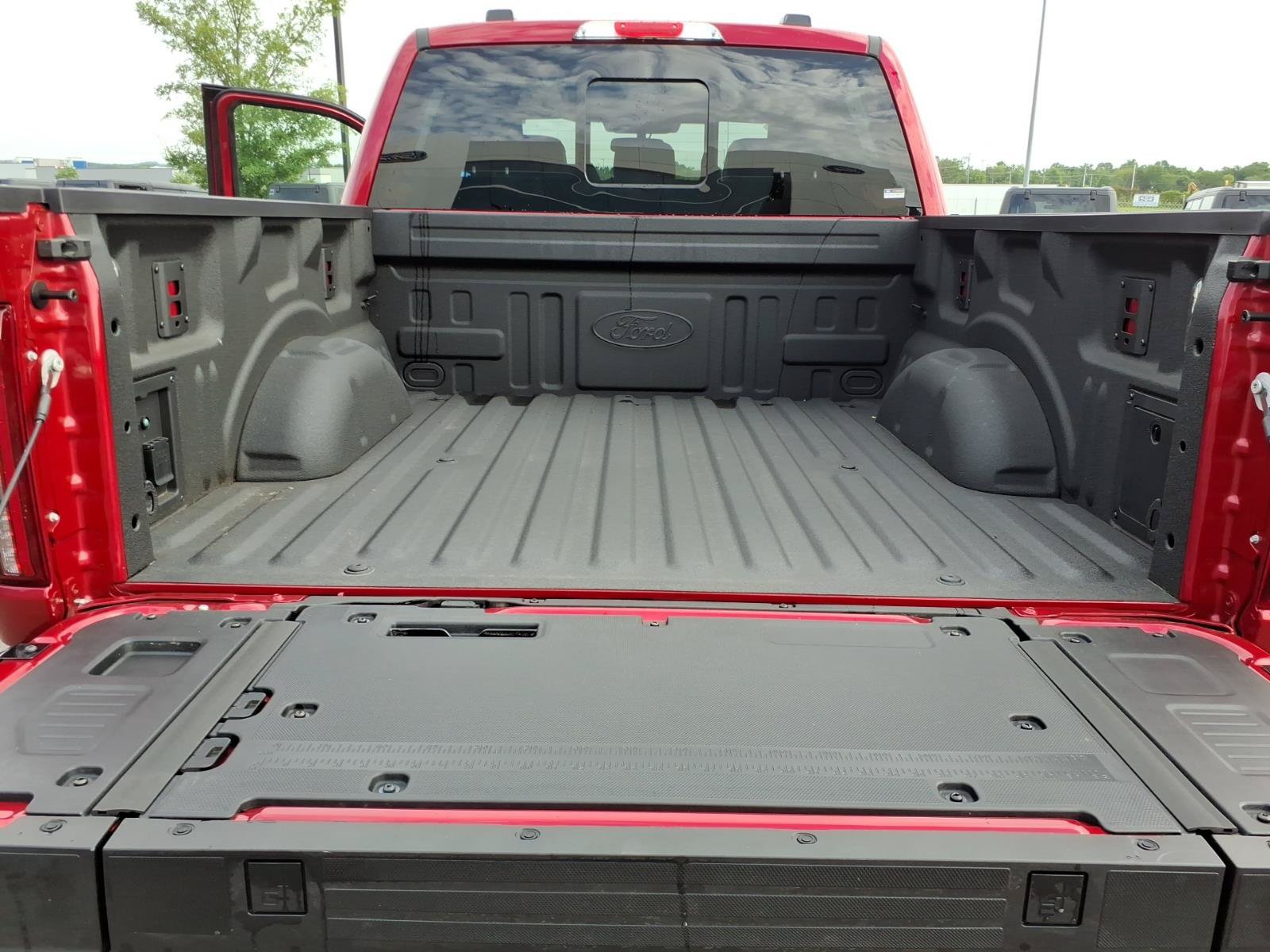 Certified 2025 Ford F150 King Ranch w/ FX4 Off-Road Package AWD/4WD image 16