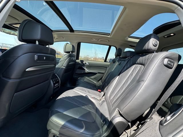 Used 2023 BMW X7 xDrive40i w/ Premium Package AWD/4WD image 20