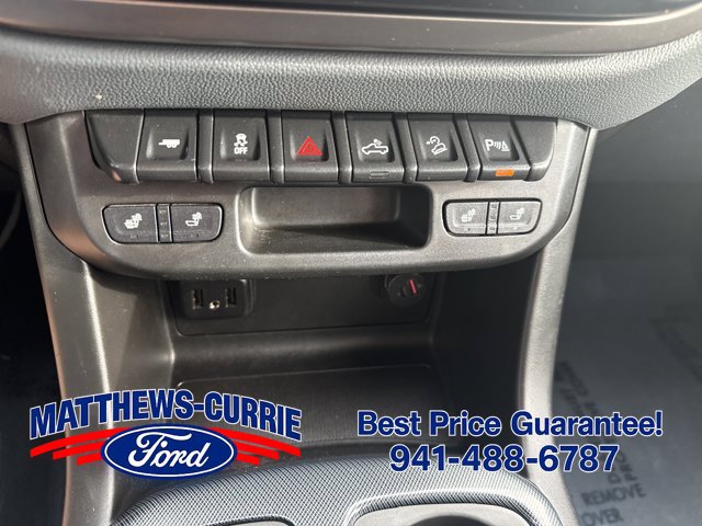 Used 2021 Chevrolet Colorado Z71 AWD/4WD image 23