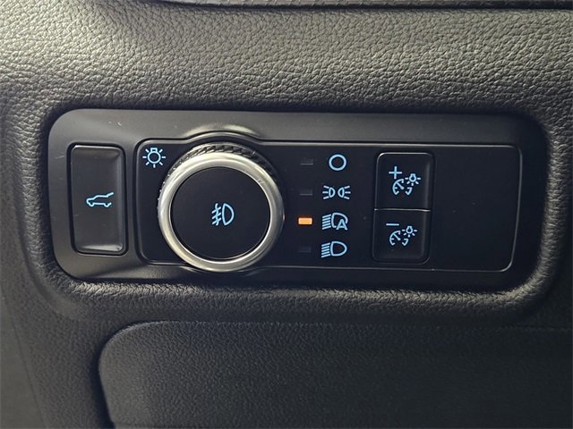 Certified 2023 Ford Explorer ST-Line w/ Class IV Trailer Tow Package image 23