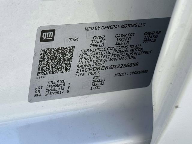 Used 2024 Chevrolet Silverado 1500 LT AWD/4WD image 11