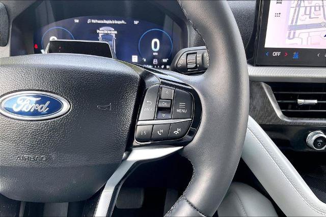 Certified 2026 Ford Explorer Platinum w/ LUX Leather Package AWD/4WD image 19