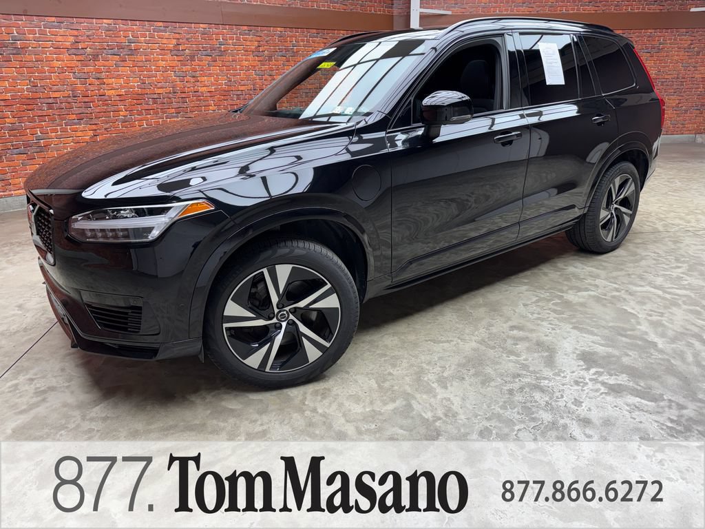 Used 2022 Volvo XC90 T8 R-Design w/ Advanced Package