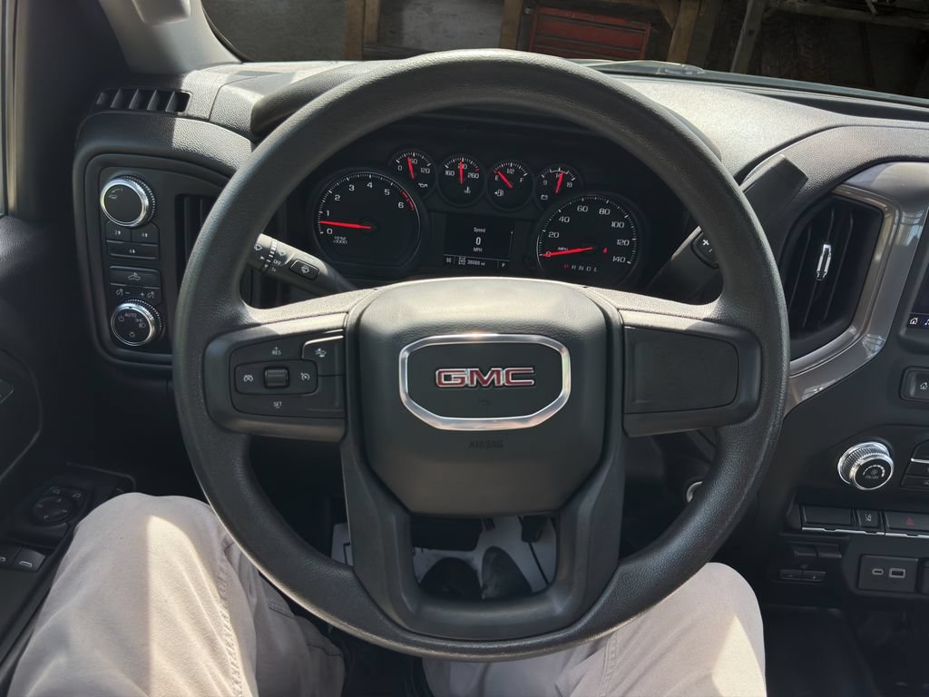 Used 2024 GMC Sierra 3500 Pro AWD/4WD image 19