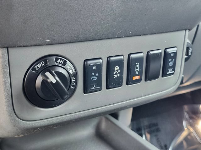 Used 2019 Nissan Frontier SV w/ Value Truck Package AWD/4WD image 24