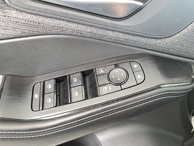 Used 2023 Nissan Rogue SV AWD/4WD image 22