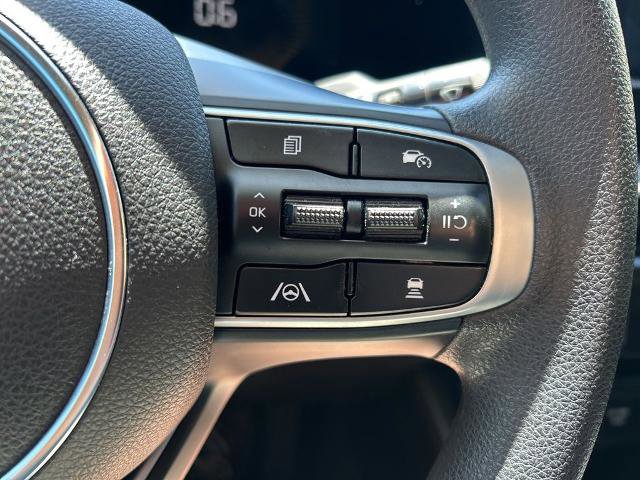 Used 2025 Kia K5 LXS FWD image 26