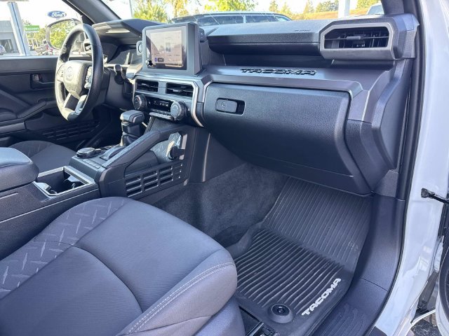 Used 2026 Toyota Tacoma SR5 AWD/4WD image 12