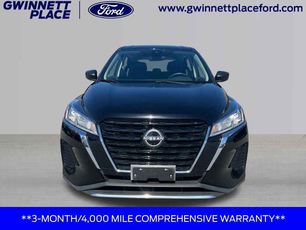 Used 2022 Nissan Kicks S FWD image 2