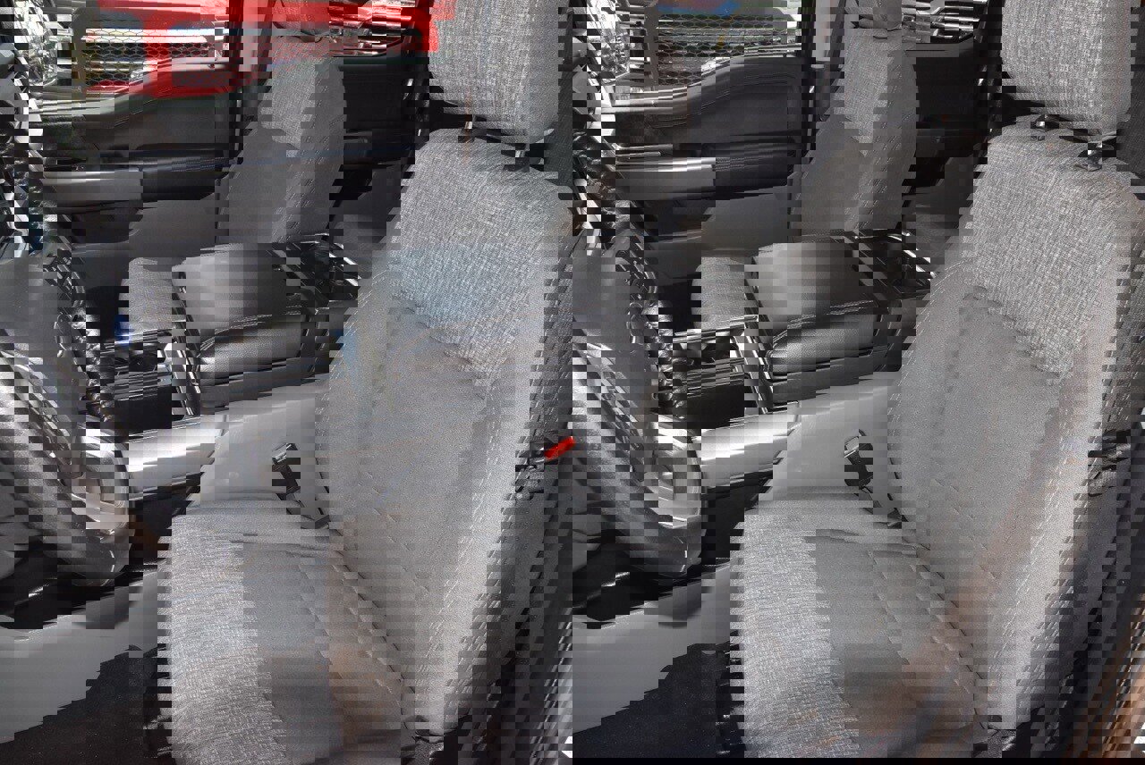 Certified 2022 Ford F150 XLT w/ Equipment Group 302A High image 34