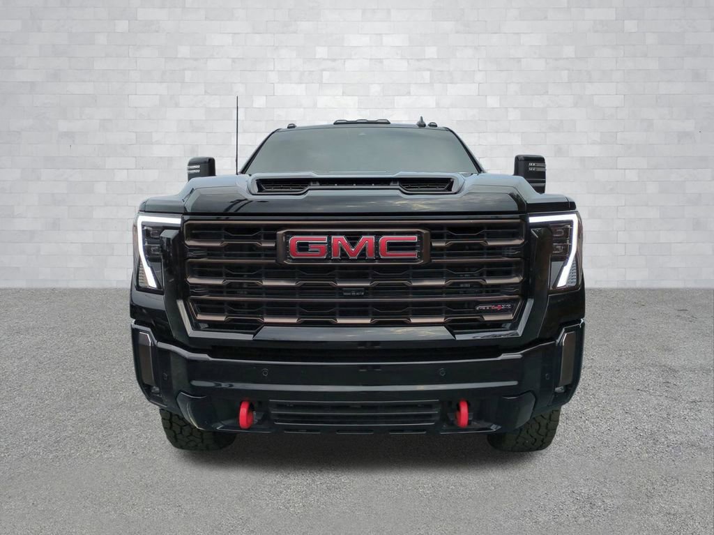 Used 2024 GMC Sierra 2500 AT4X image 9