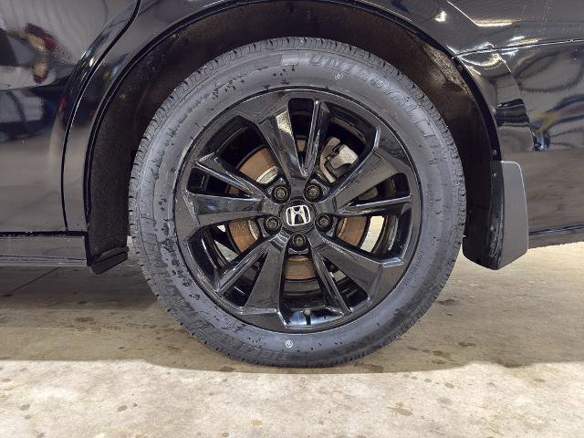 Used 2024 Honda Odyssey Sport image 12