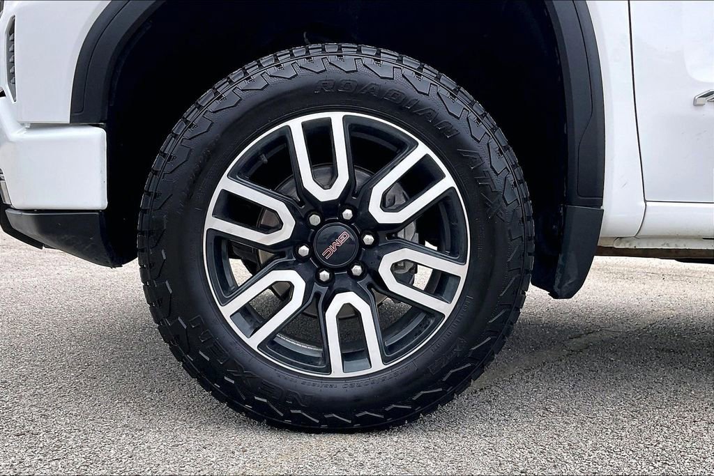 Used 2023 GMC Sierra 1500 AT4 w/ AT4 Preferred Package AWD/4WD image 35
