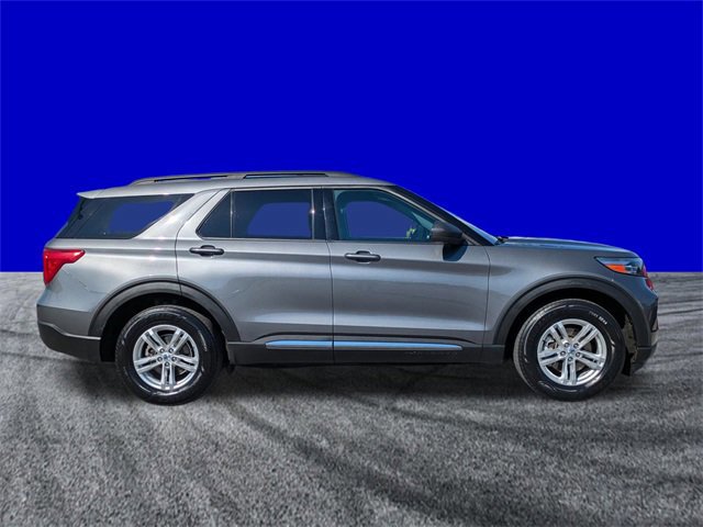 Certified 2022 Ford Explorer XLT image 6