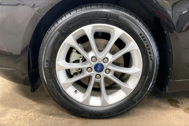 Certified 2019 Ford Fusion SE FWD image 23