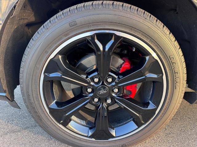 Certified 2024 Ford Expedition Limited AWD/4WD image 9