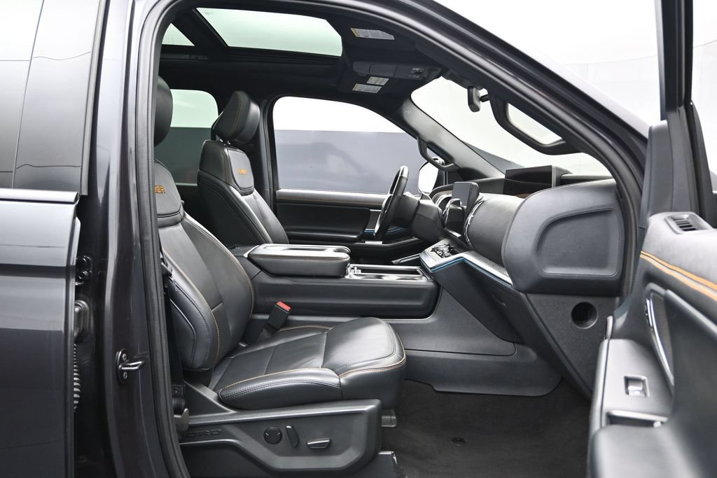 Certified 2025 Ford Expedition Tremor AWD/4WD image 25