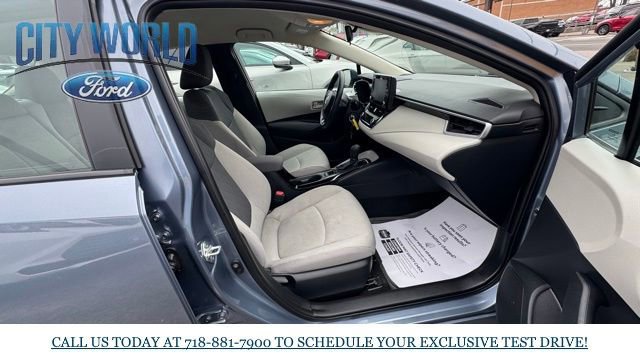 Used 2022 Toyota Corolla LE image 7