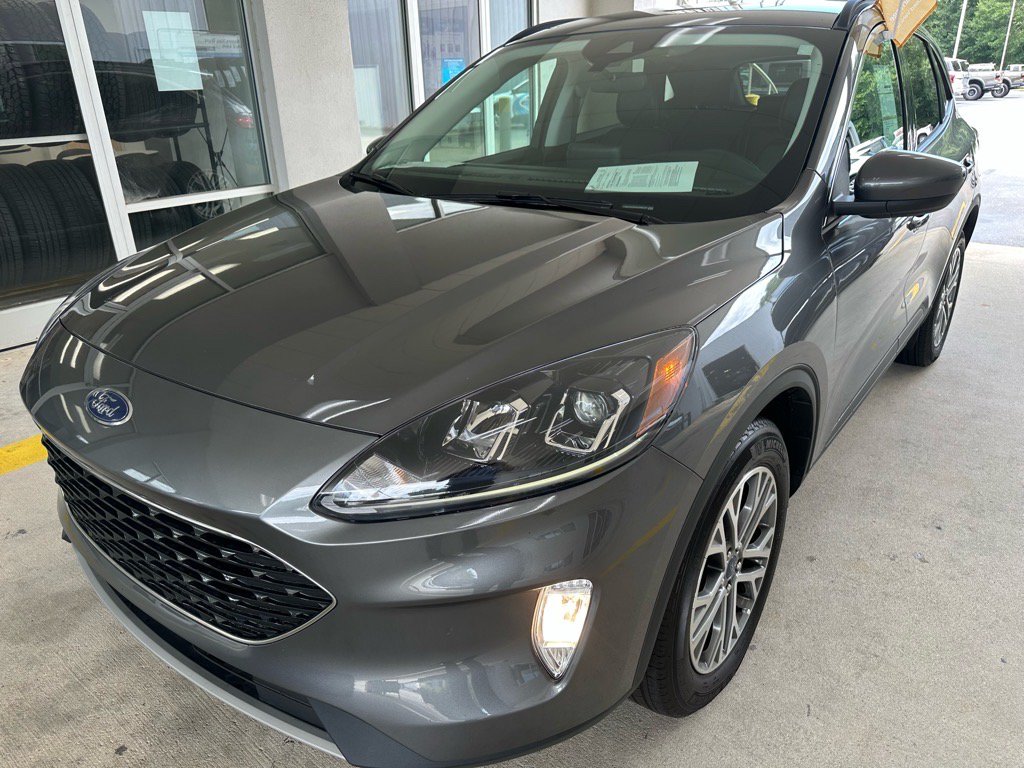Certified 2022 Ford Escape SEL AWD/4WD image 3