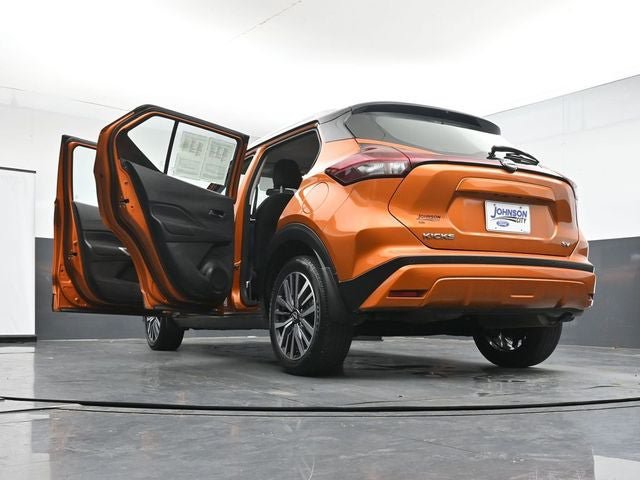 Used 2024 Nissan Kicks SV FWD image 38