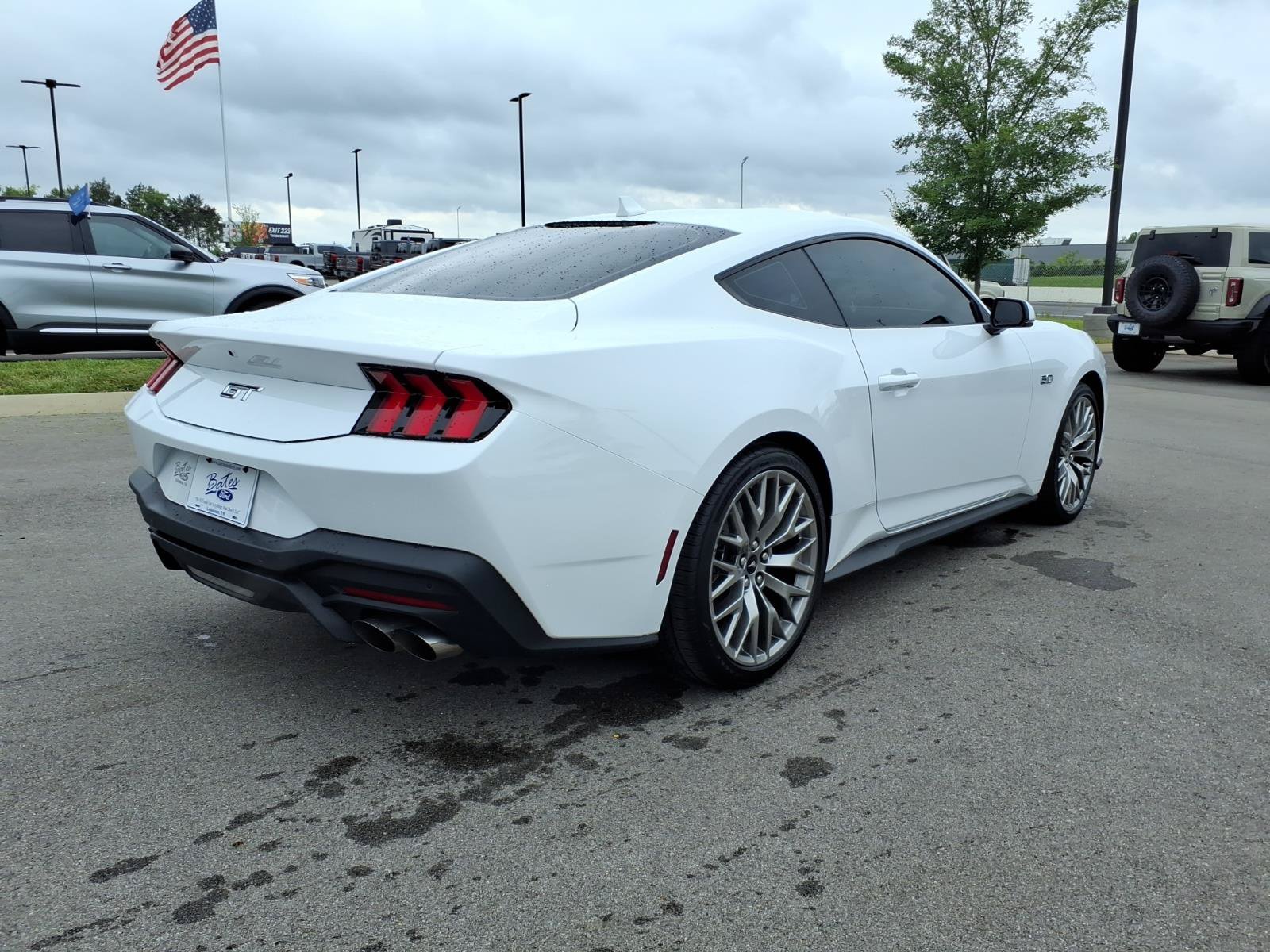 Certified 2026 Ford Mustang GT Premium RWD image 3
