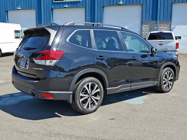 Used 2020 Subaru Forester Limited AWD/4WD image 11