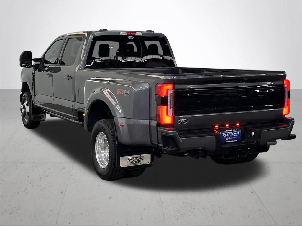 Certified 2026 Ford F350 Platinum AWD/4WD image 13