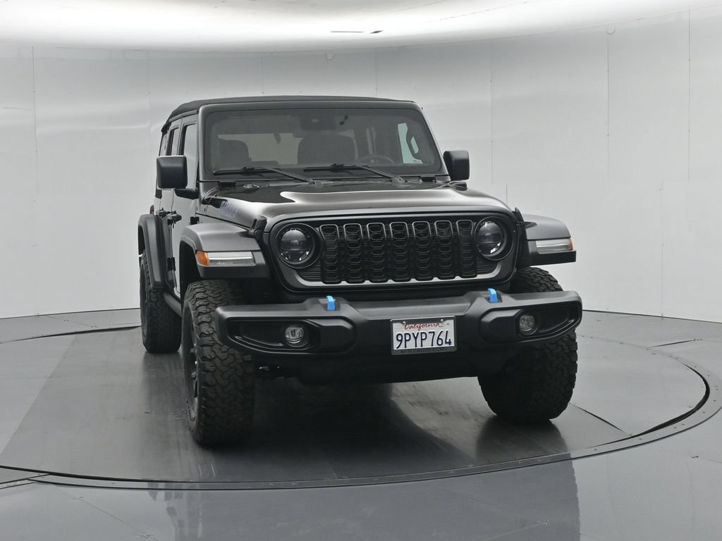 Used 2024 Jeep Wrangler Unlimited AWD/4WD image 56