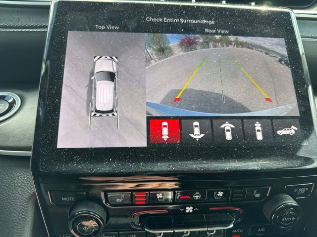 Used 2023 Jeep Grand Cherokee Limited w/ Luxury Tech Group II AWD/4WD image 29