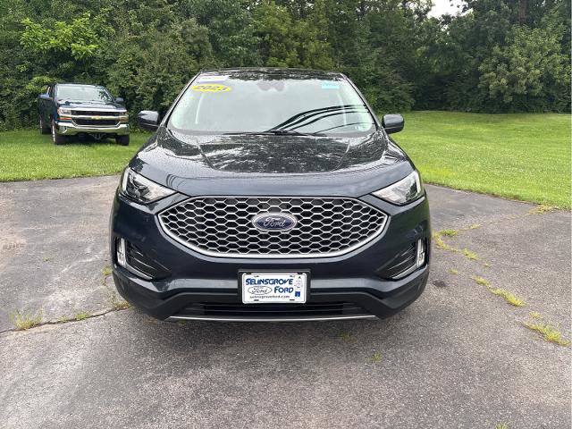 Certified 2023 Ford Edge SEL w/ Convenience Package AWD/4WD image 2