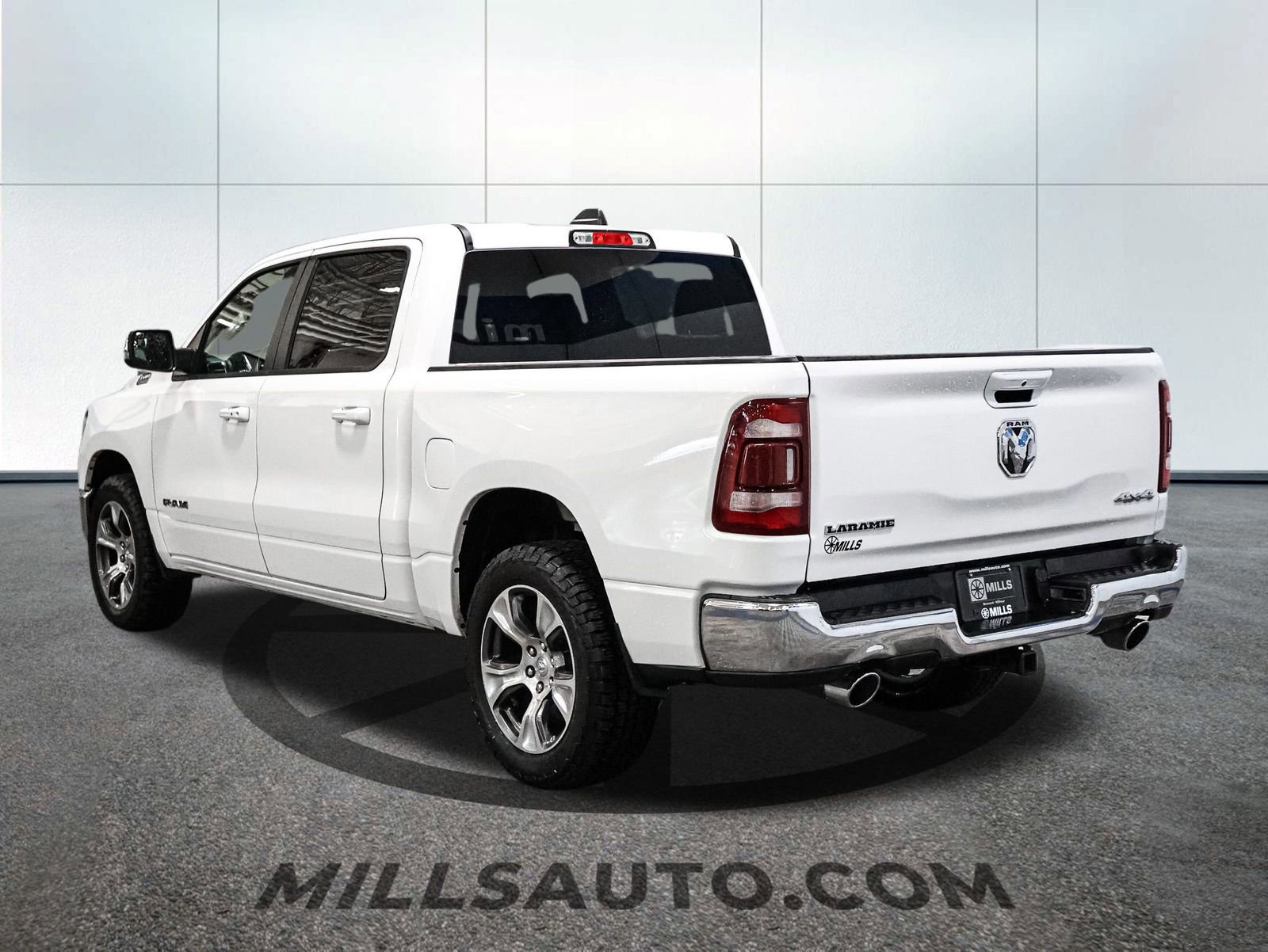 Used 2023 RAM 1500 Laramie image 8